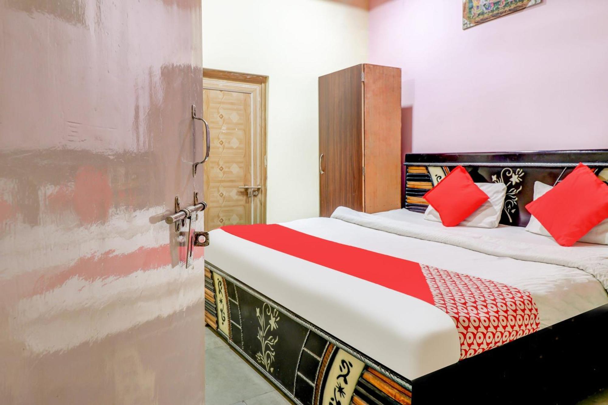 Spot On Siddhi Maa Hotel Gwalior Exterior photo