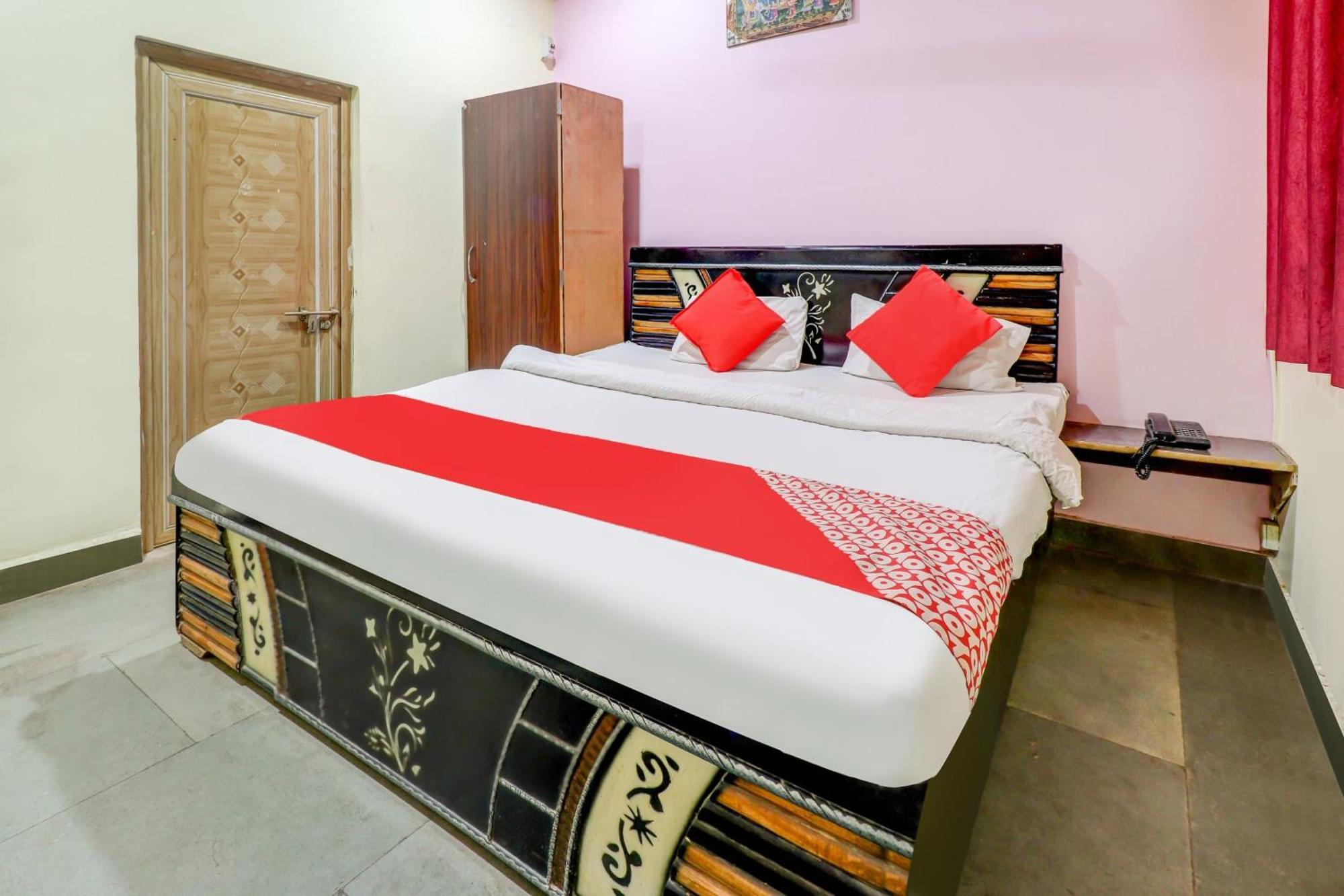Spot On Siddhi Maa Hotel Gwalior Exterior photo